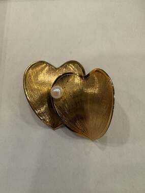 Vintage Wells 14K Gold Filled Double Heart Brooch Pin Cultured Pearl MidCentury